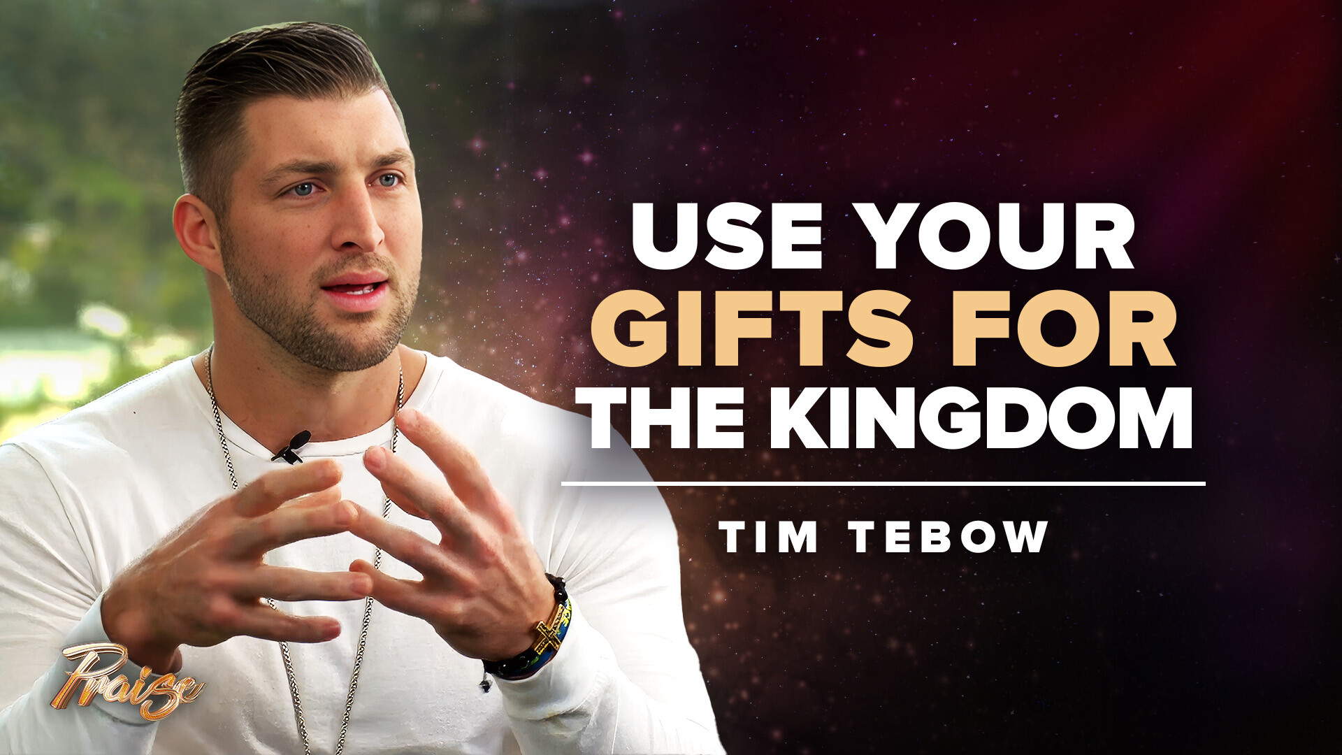 Tim Tebow on Priase